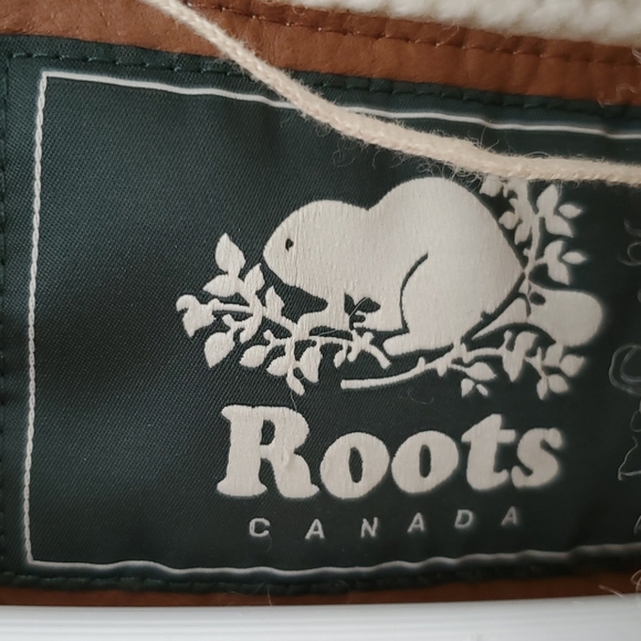 Vest - Picture 4 of 4